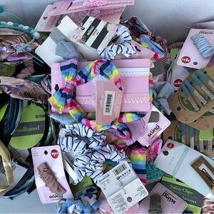 175 lot - New items clips , headbands , clips - Colorful Hair Accessories Bundle